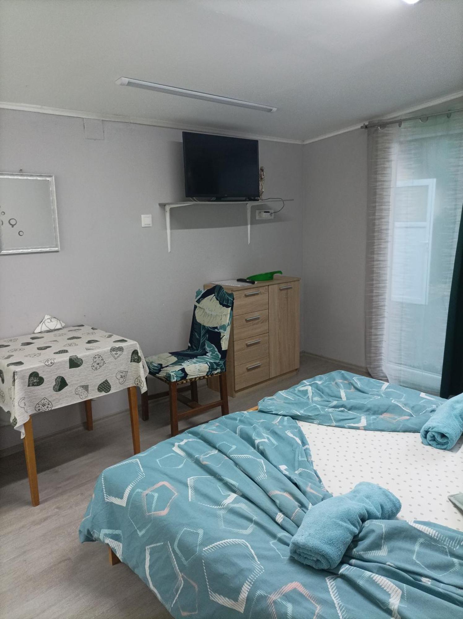 Balogunyom Csilla Apartman מראה חיצוני תמונה